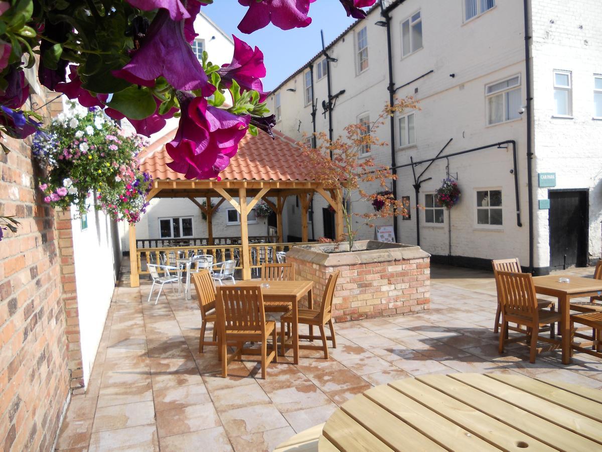 The Kings Head Hotel Louth  Exterior photo